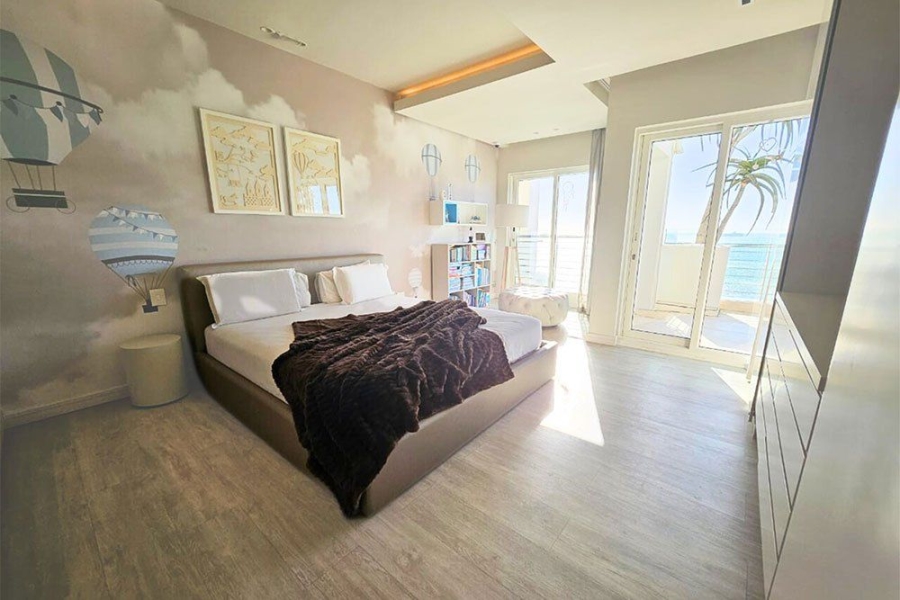 To Let 5 Bedroom Property for Rent in Mouille Point Western Cape
